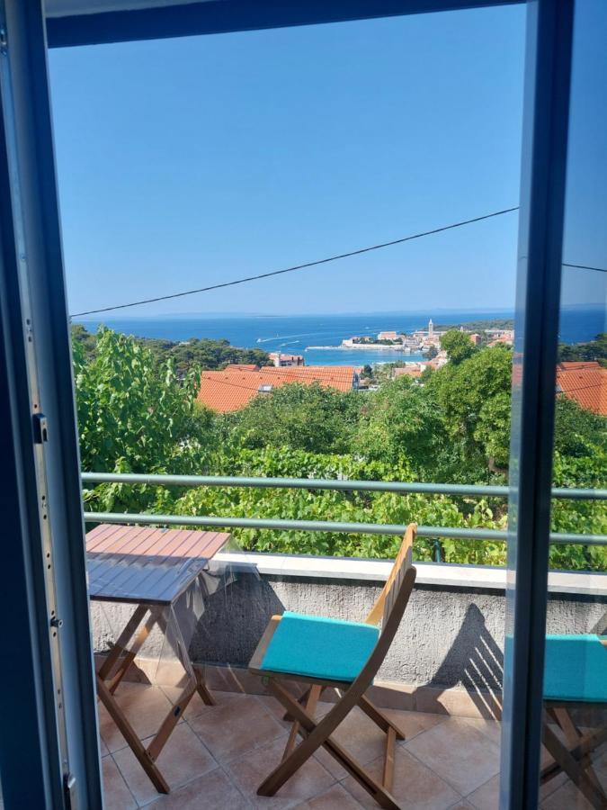 Apartment Roglic Rab Town Exterior foto