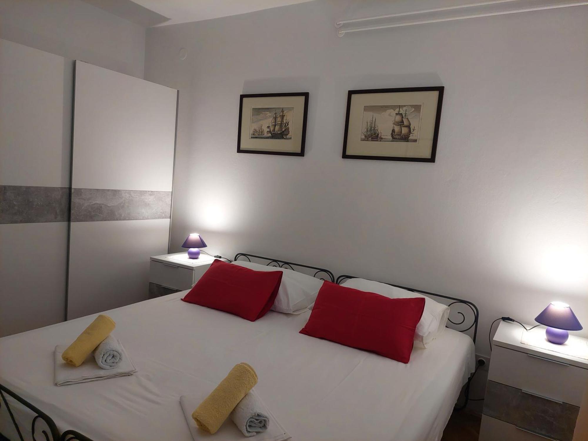 Apartment Roglic Rab Town Exterior foto