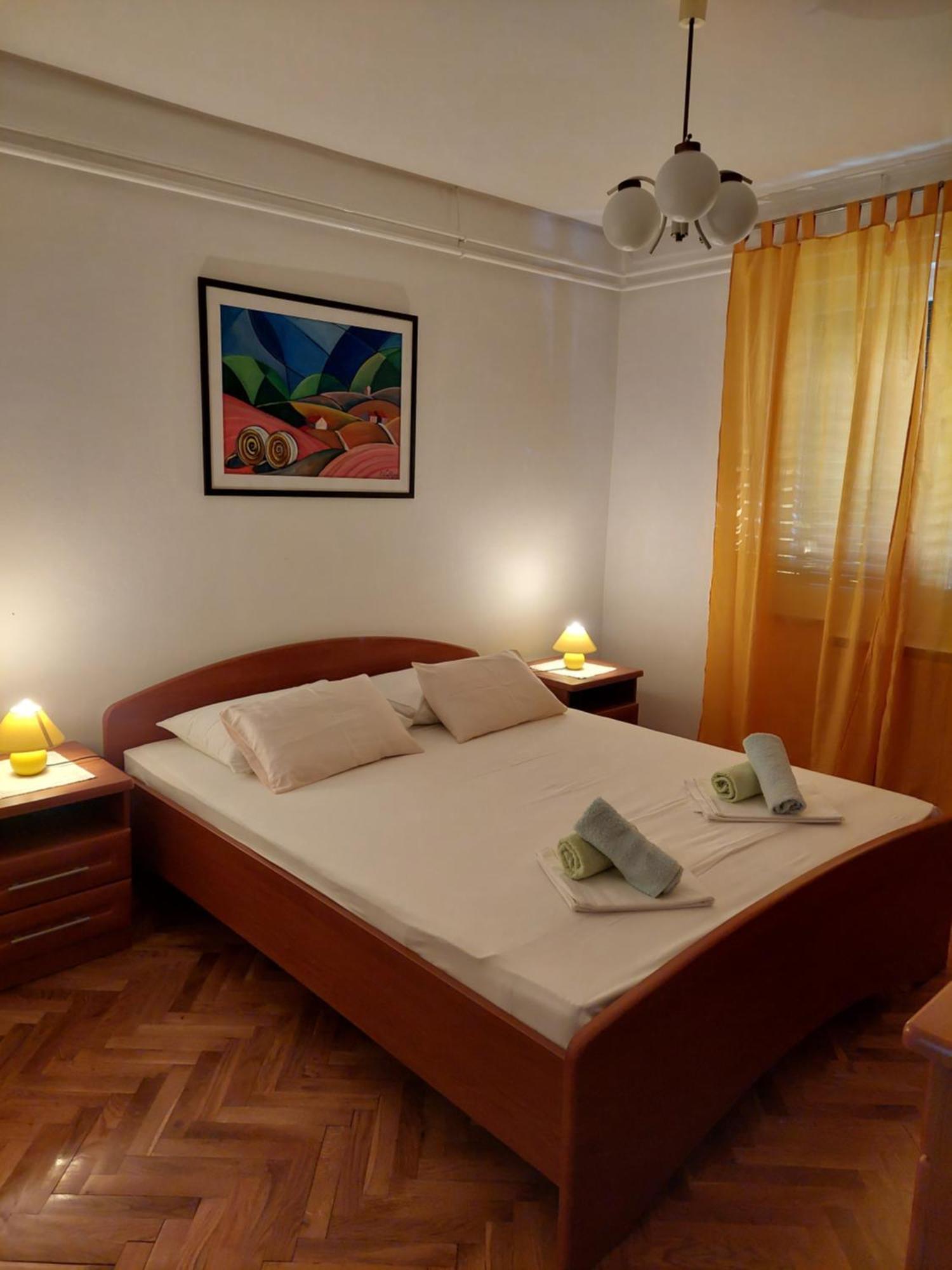 Apartment Roglic Rab Town Exterior foto